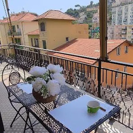 公寓 Delizioso Con Terrazzo In Centro-delicious With Terrace 圣雷默
