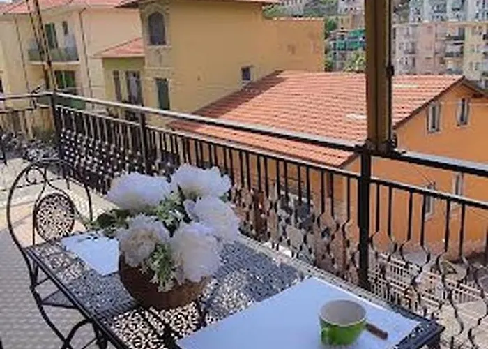 公寓 Delizioso Con Terrazzo In Centro-delicious With Terrace 圣雷默